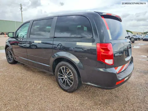 2017 Dodge Grand Caravan Sxt VIN 2C4RDGCG7HR639619 фото 2