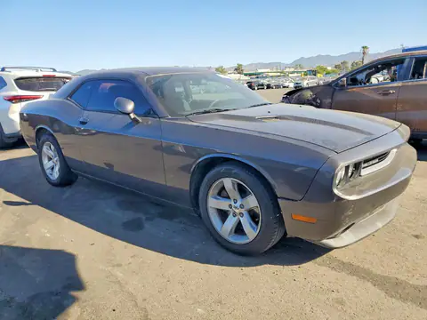 2013 DODGE CHALLENGER VIN 2C3CDYAG4DH596571 фото 4