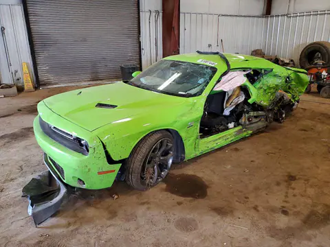 2C3CDZAT1FH758355 — 2015 Dodge Challenger, Опрокидывание (Rollover), фото до ремонта
