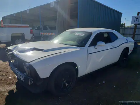 2C3CDZAG9FH723260 — 2015 Dodge Challenger, Przód (Front End), zdjęć przed naprawą