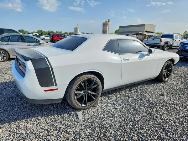 2C3CDZAGXGH120545 — 2016 Dodge Challenger, photo 3 from Copart, Front end
