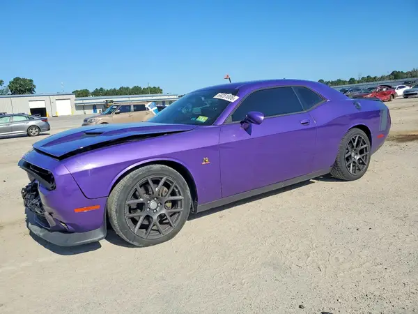 2C3CDZFJ9GH195371 Dodge Challenger 2016 — Front end damage, before-repair photo
