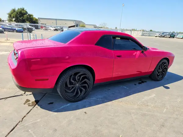 2C3CDZAG7GH153292 — 2016 Dodge Challenger, photo 3 from Copart 16.10.2026, Front end