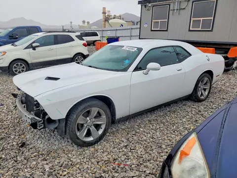 2C3CDZAG4GH326041 — 2016 Dodge Challenger, Front end (Front End), before-repair photos