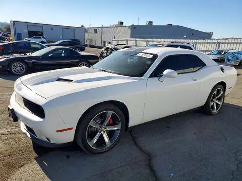 2C3CDZAG9GH201472 — 2016 Dodge Challenger, Parte trasera (Rear End), fotos antes de reparar