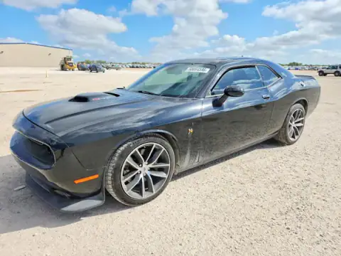 2C3CDZFJ6HH503081 — 2017 Dodge Challenger, Мелкие вмятины y царапины (Minor Dent/Scratches), fotos antes de reparar