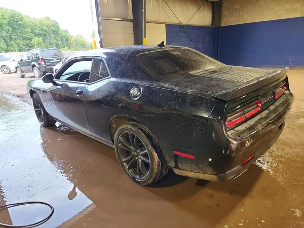 2C3CDZAG6HH613334 — 2017 Dodge Challenger, фото 2 с аукциона Copart 05.10.2026, Передняя часть