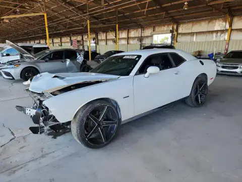 2C3CDZBT1HH633714 Dodge Challenger 2017 — Front end damage, before-repair photo