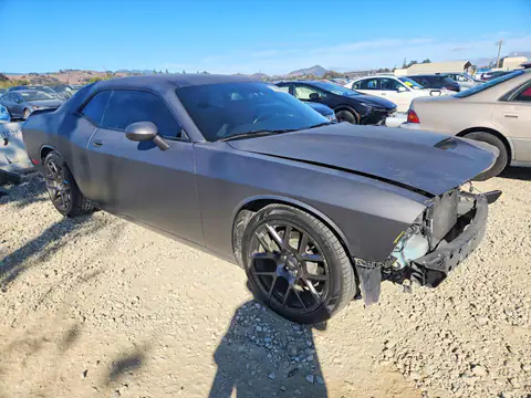 2C3CDZBT9HH639891 — 2017 Dodge Challenger, photo 4 from Copart 22.10.2026, Front end