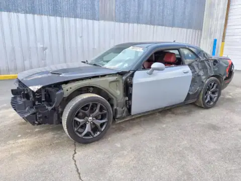 2C3CDZBT4JH178105 — 2018 Dodge Challenger, Side (Side), before-repair photos