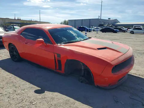 2C3CDZBTXJH178190 — 2018 Dodge Challenger, zdjęcie 4 z Copart 29.10.2026, Przód