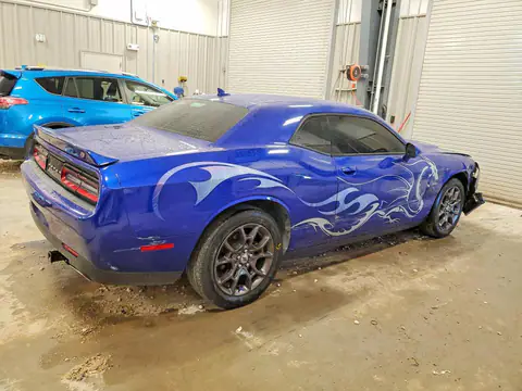 2C3CDZGGXJH256673 — 2018 Dodge Challenger, photo 3 from Copart 28.10.2026, Front end
