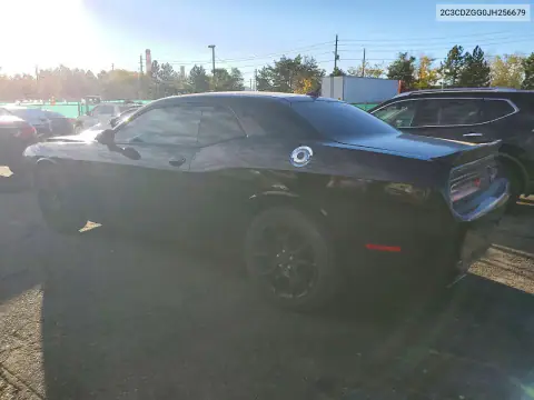 2C3CDZGG0JH256679 — 2018 Dodge Challenger, zdjęcie 2 z Copart, Przód