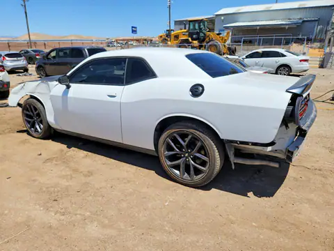 2C3CDZAG3KH735267 — 2019 Dodge Challenger, photo 2 from Copart 29.10.2026, Front end