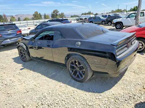 2C3CDZAG7KH684453 — 2019 Dodge Challenger, zdjęcie 2 z Copart 27.10.2026, Przód