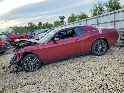 2C3CDZKG7KH547026 — 2019 Dodge Challenger, Przód (Front End), zdjęć przed naprawą