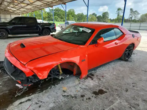 2C3CDZBT0KH586912 — 2019 Dodge Challenger, Parte delantera (Front End), fotos antes de reparar