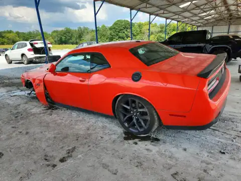 2C3CDZBT0KH586912 — 2019 Dodge Challenger, foto 2 de Copart, Parte delantera