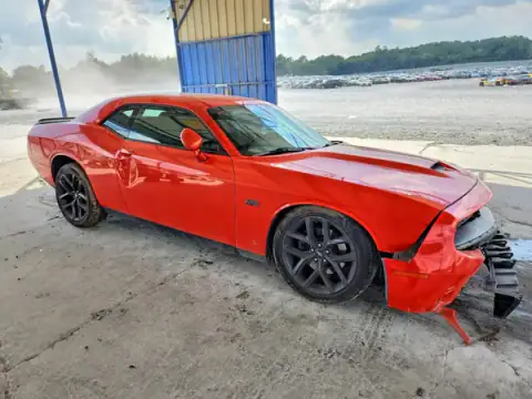 2C3CDZBT0KH586912 — 2019 Dodge Challenger, foto 4 de Copart, Parte delantera