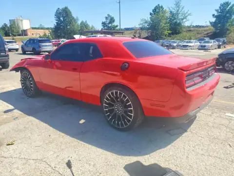 2C3CDZAG7KH747941 — 2019 Dodge Challenger, photo 2 from Copart, Front end