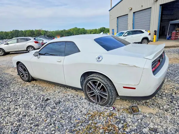 2C3CDZKG7KH586747 — 2019 Dodge Challenger, zdjęcie 2 z Copart, Bok