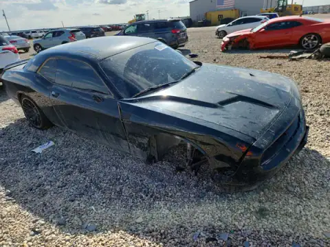 2C3CDZAG1KH669852 — 2019 Dodge Challenger, photo 4 from Copart, Front end