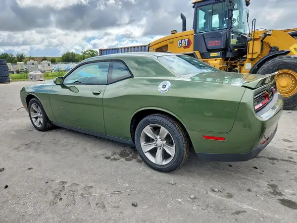 2C3CDZAG3KH560647 — 2019 Dodge Challenger, photo 2 from Copart, Minor dents and scratches