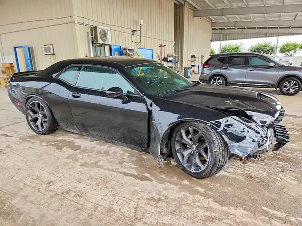 2C3CDZBT1KH629511 — 2019 Dodge Challenger, photo 4 from Copart, Front end