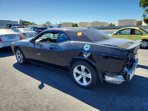 2C3CDZAG7KH746787 — 2019 Dodge Challenger, photo 2 from Copart 19.10.2026, Rear end