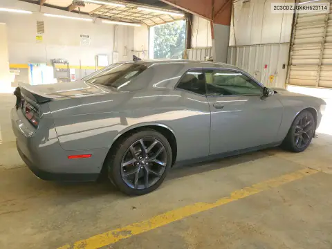 2C3CDZJGXKH623114 — 2019 Dodge Challenger, фото 3 с аукциона Copart, ЗАДНЯЯ ЧАСТЬ