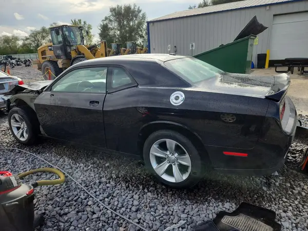 2C3CDZAG3LH131042 — 2020 Dodge Challenger, photo 2 from Copart, Front end