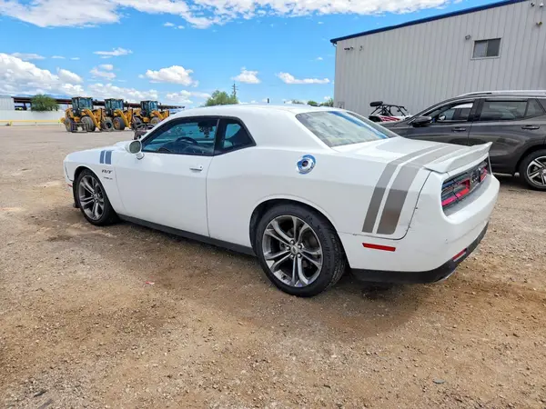 2C3CDZBT2LH118522 — 2020 Dodge Challenger, photo 2 from Copart, Flood