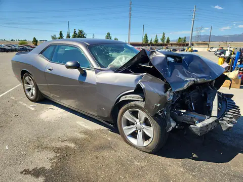 2C3CDZAG3LH149038 — 2020 Dodge Challenger, photo 4 from Copart 15.10.2026, Front end