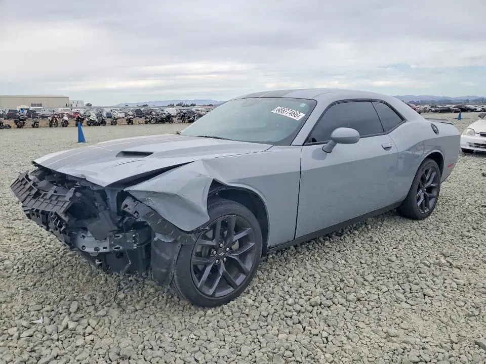 2C3CDZAG5MH599811 Dodge Challenger 2021 — Front end damage, before-repair photo