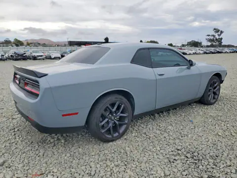 2C3CDZAG5MH599811 — 2021 Dodge Challenger, photo 3 from Copart 15.10.2026, Front end