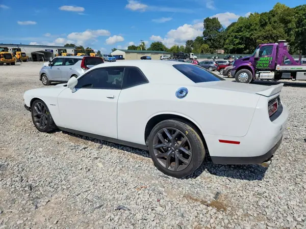 2C3CDZBT3MH641338 — 2021 Dodge Challenger, фото 2 с аукциона Copart, Боковая часть