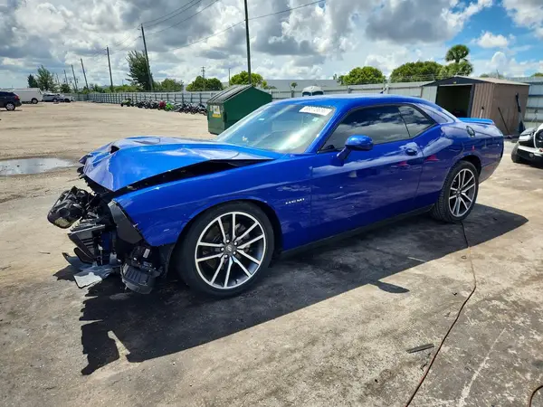 2C3CDZBT8MH640850 Dodge Challenger 2021 — повреждение Передняя часть, фото до ремонта