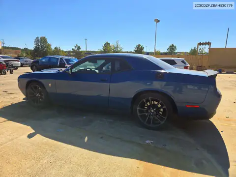 2C3CDZFJ3MH530779 — 2021 Dodge Challenger, foto 2 de Copart, Pequeñas abolladuras y arañazos