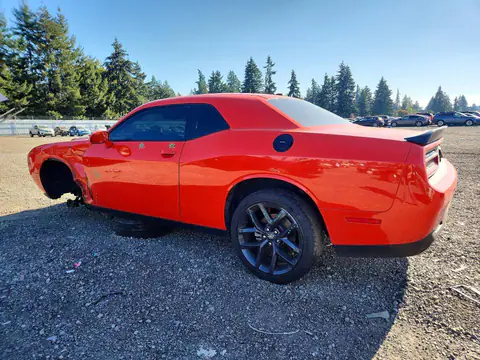 2C3CDZAG7MH596621 — 2021 Dodge Challenger, photo 2 from Copart 23.10.2026, Front end