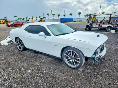 2C3CDZBT5NH151324 — 2022 Dodge Challenger, фото 4 с аукциона Copart, ПЕРЕДНЯЯ ЧАСТЬ