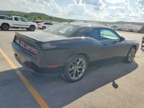 2C3CDZJG5NH159895 — 2022 Dodge Challenger, zdjęcie 3 z Copart, Przód