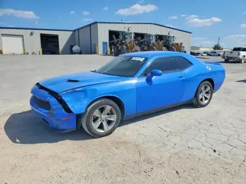 2C3CDZAG5NH265599 — 2022 Dodge Challenger, Parte delantera (Front End), fotos antes de reparar