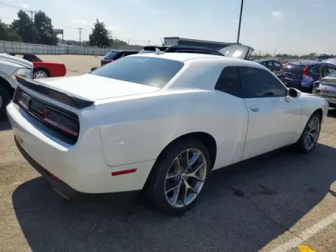 2C3CDZAG4PH644984 — 2023 Dodge Challenger, photo 3 from Copart 21.10.2026, Flood