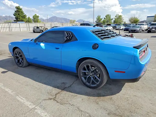 2C3CDZAG8PH655230 — 2023 Dodge Challenger, photo 2 from Copart, Side