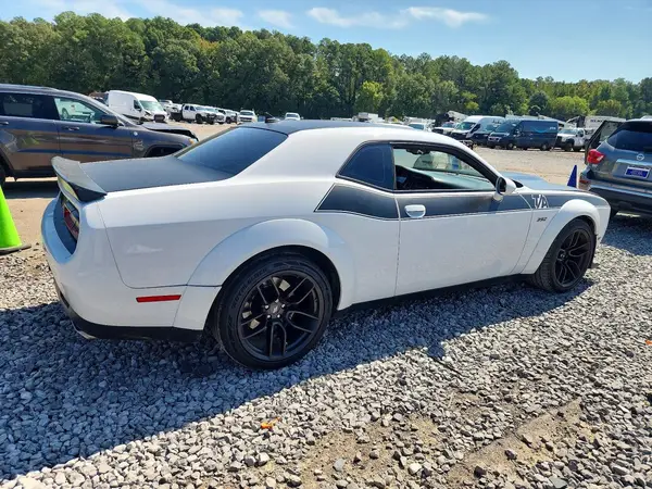 2C3CDZFJ2PH688616 — 2023 Dodge Challenger, фото 3 з Copart, Передня частина