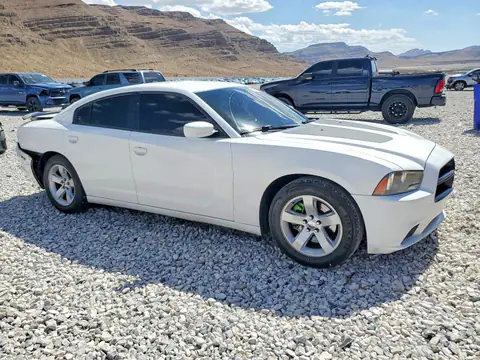 2013 DODGE CHARGER VIN 2C3CDXAT8DH610477 фото 4