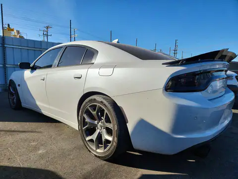 2C3CDXCT0FH907307 — 2015 Dodge Charger, photo 2 from Copart 30.09.2026, Front end