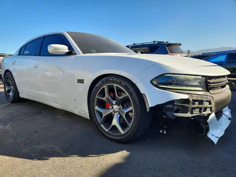 2C3CDXCT0FH907307 — 2015 Dodge Charger, photo 4 from Copart 30.09.2026, Front end