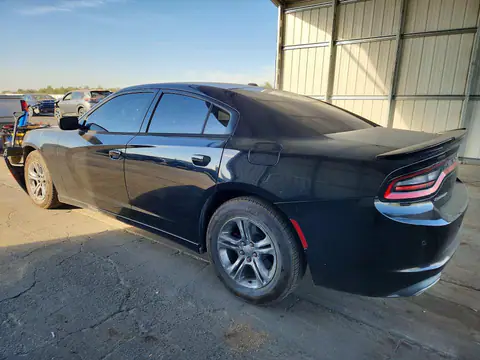 2C3CDXBG1FH745319 — 2015 Dodge Charger, photo 2 from Copart 15.10.2026, Front end