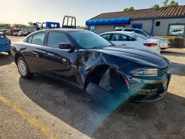 2C3CDXKT5GH328526 — 2016 Dodge Charger, фото 4 с аукциона Copart, Передняя часть